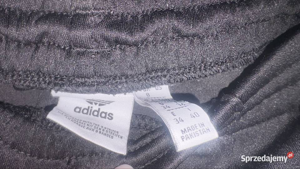 Spodnie dresowe Adidas XsS z zameczkiem dolnośląskie Wrocław sprzedam
