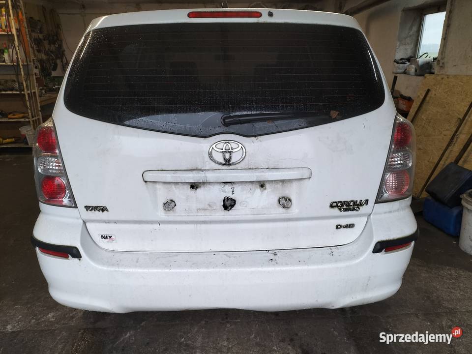 Toyota Corolla Verso 2 całą na części