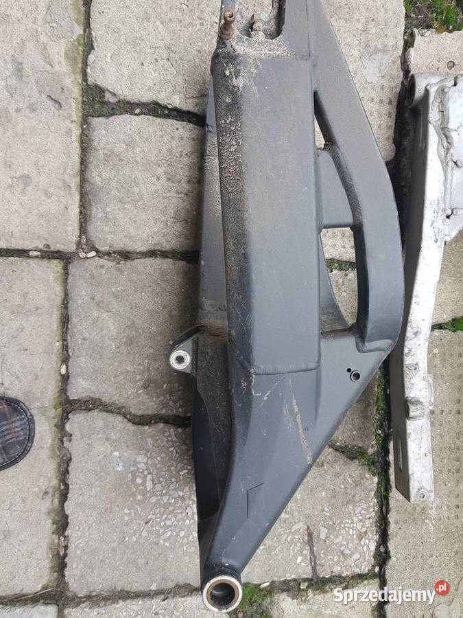 YAMAHA R1 RN 09 0203 WACHACZ TYLNY Jędrzejów sprzedam