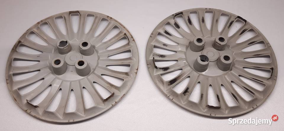 KOŁPAKI FIAT GRANDE PUNTO ORYGINAŁ 15 osobowe sprzedam