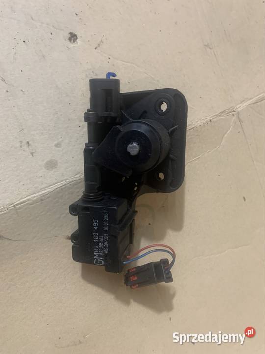 Klamka tylnej klapy 09183495 opel corsa c lift Szczecin