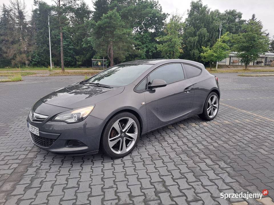 Opel Astra GTC 14 Turbo 2014 204tysKM Anglik ASR (kontrola trakcji) Kielce