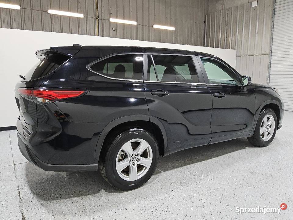 2023 TOYOTA HIGHLANDER L automatyczna