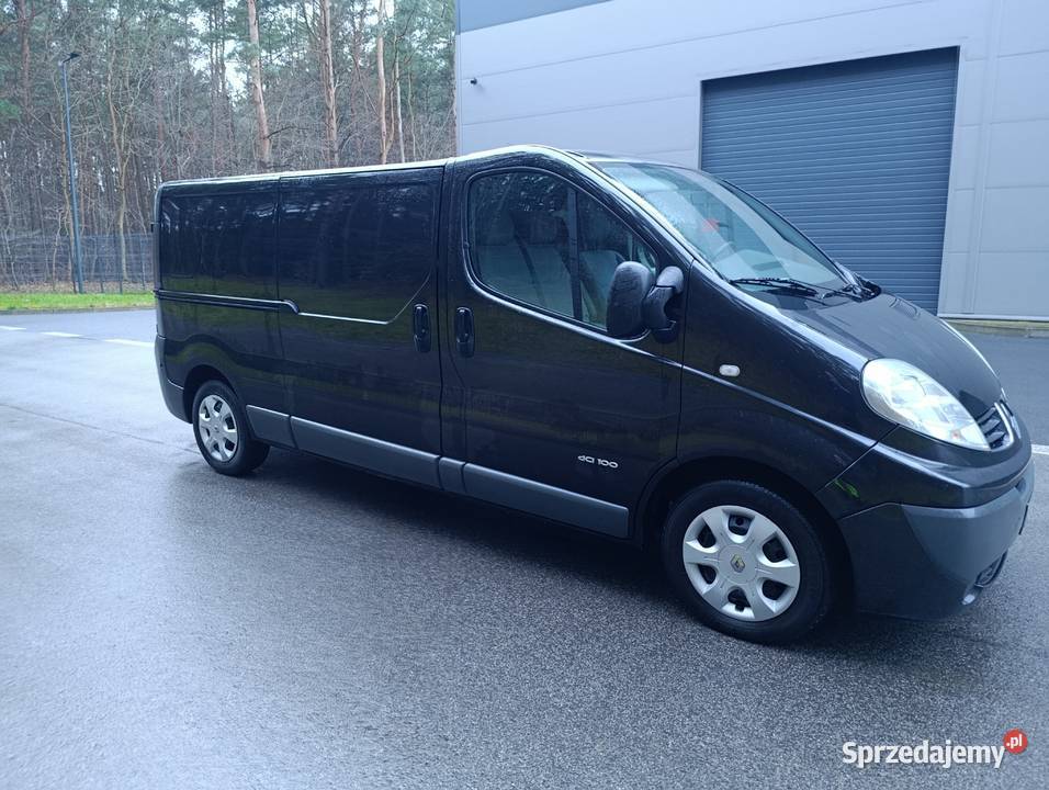 Renault Trafic Long nieuszkodzony Złotów