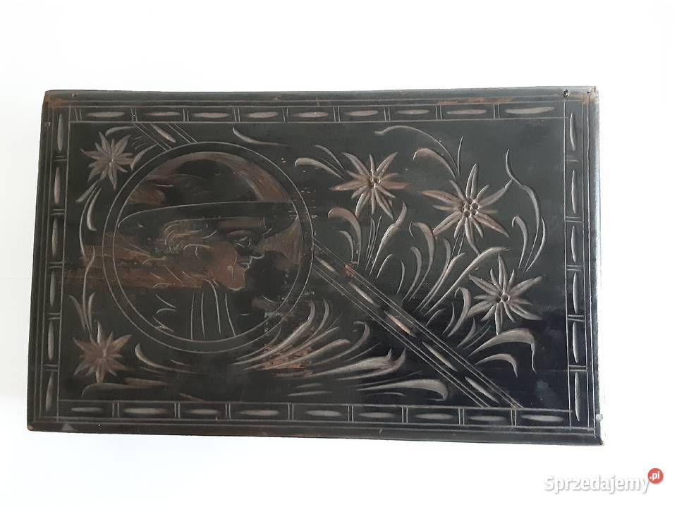 Drewniana szkatułka z PRL zachodniopomorskie Szczecinek