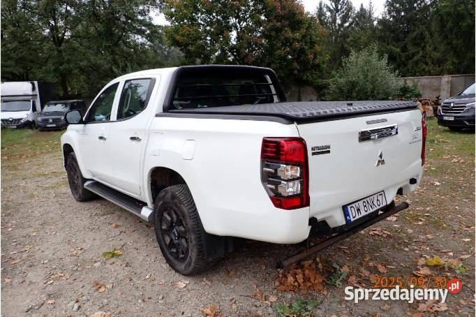 MITSUBISHI L200 2021 226800 ccm 150 188934km Warszawa