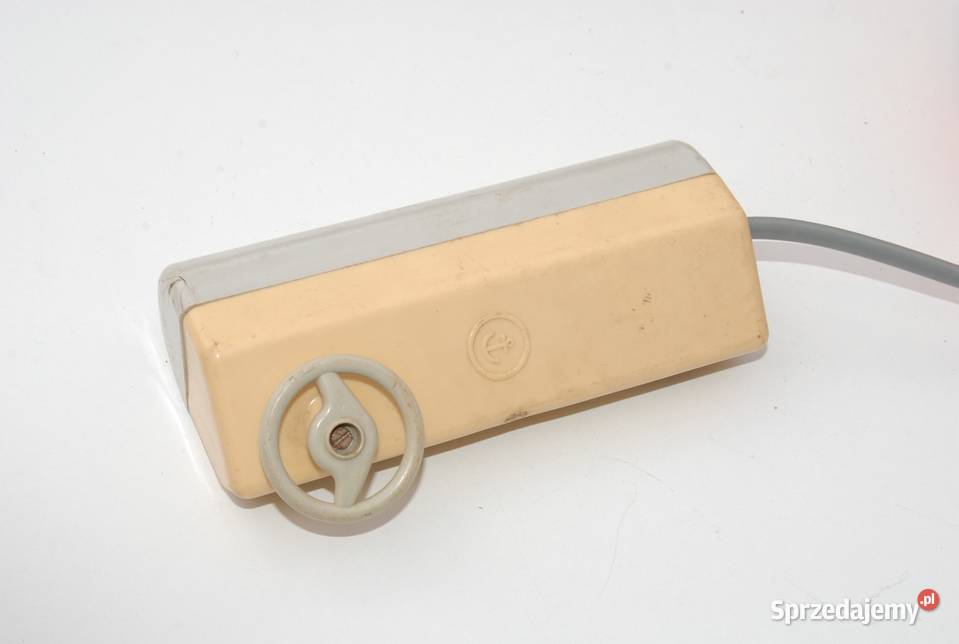 Stara zabawka samochód Piko Fiat 124 cupe na śląskie Cieszyn