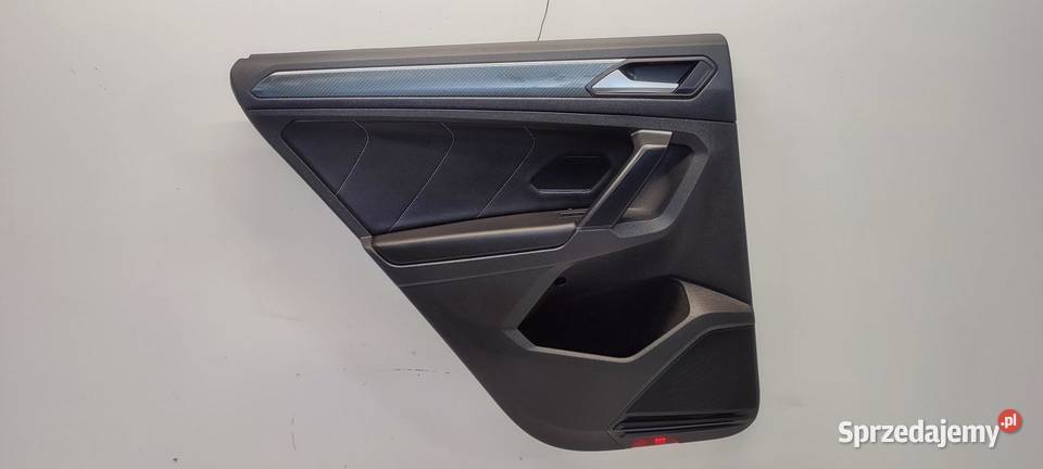 VW TIGUAN II TAPICERKA BOCZKA DRZWI LEWY TYŁ