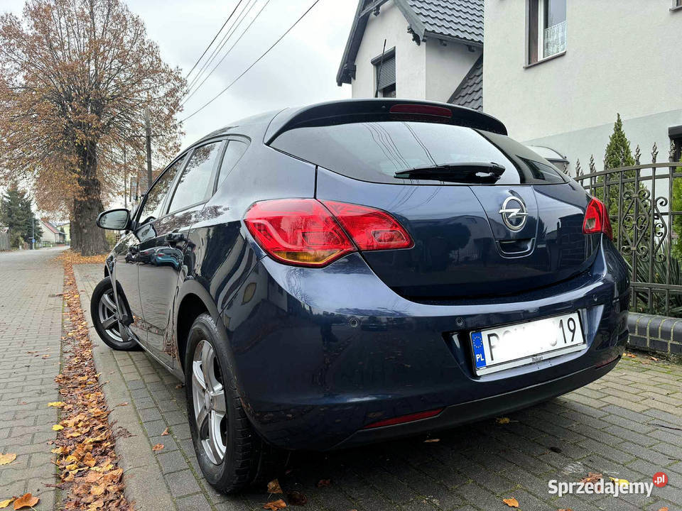 Opel Astra 129000 Czarnków sprzedam