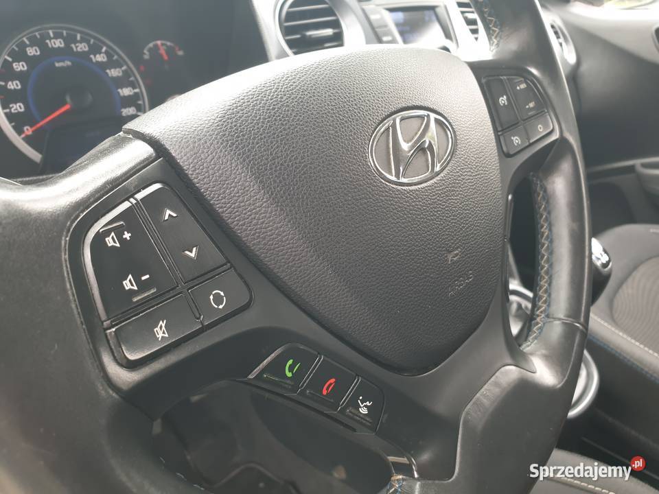 HYUNDAI I10 10 70 opłacony bezwypadkowy biały Rzeszów
