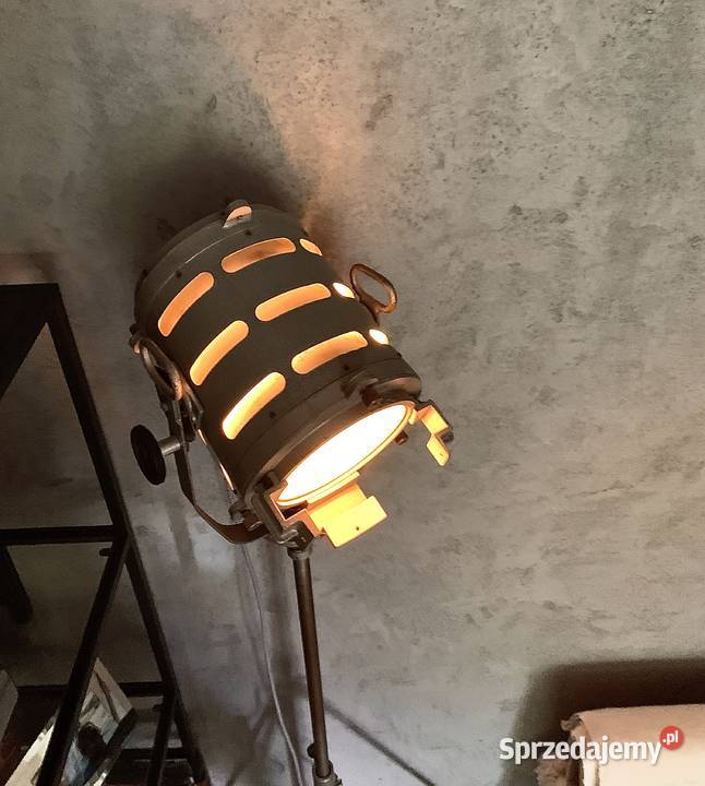 Lampa filmowa teatralna PRL loft vintage 1962 Poznań