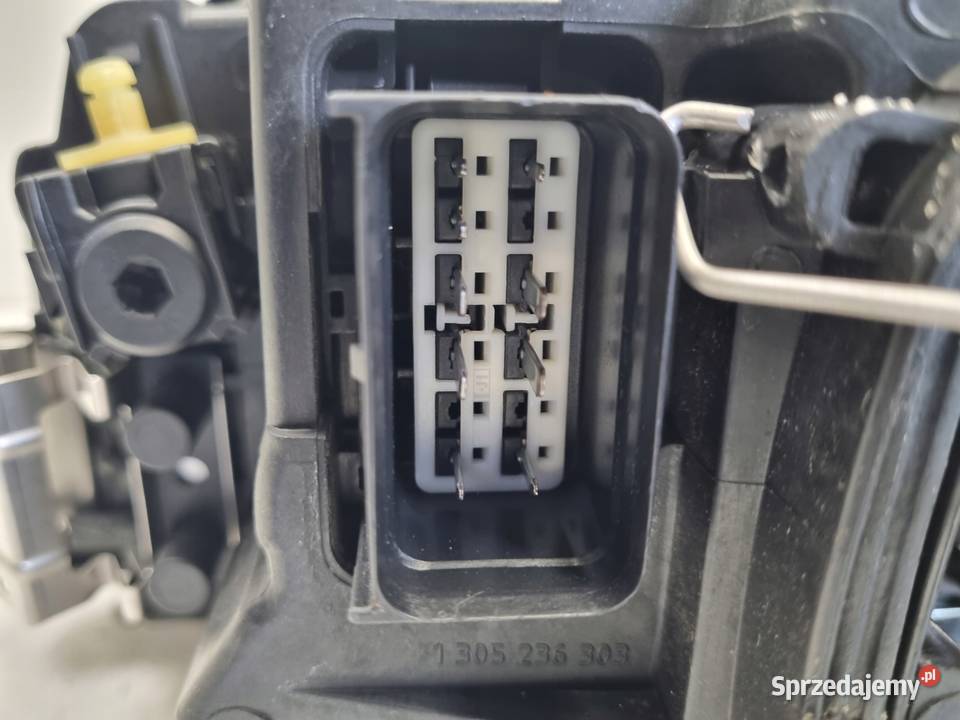 LAMPA PRAWA Volvo S40 II V50 LIFT prawy przód Chełm