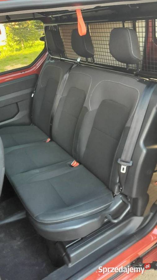 Nissan towstar 13 benzyna wersja 5 pięcio sprzedam