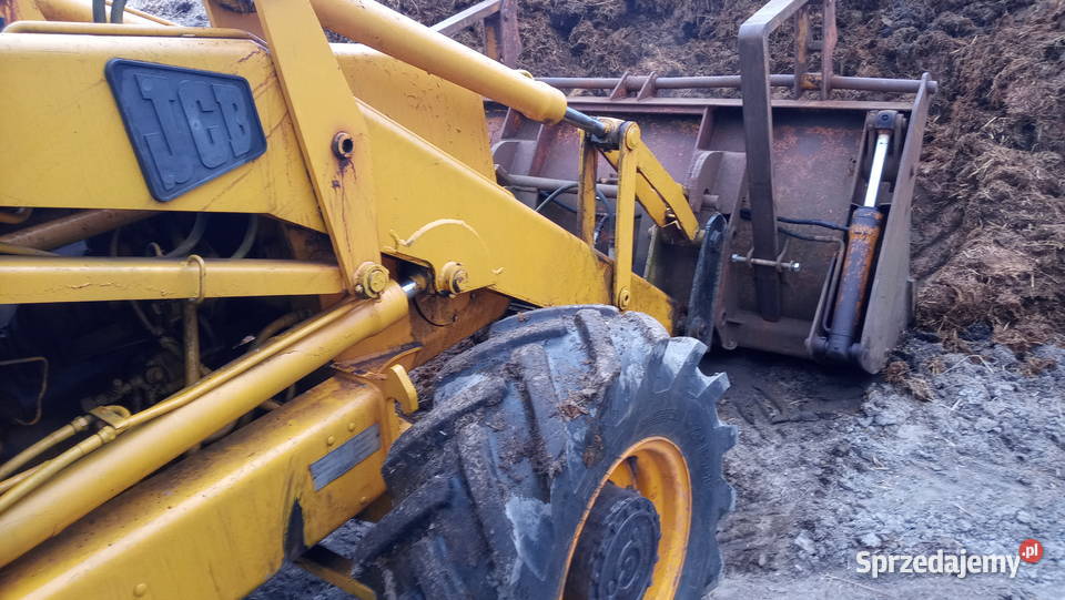 Sprzedam JCB 3 CX 4X4 Sędziszów