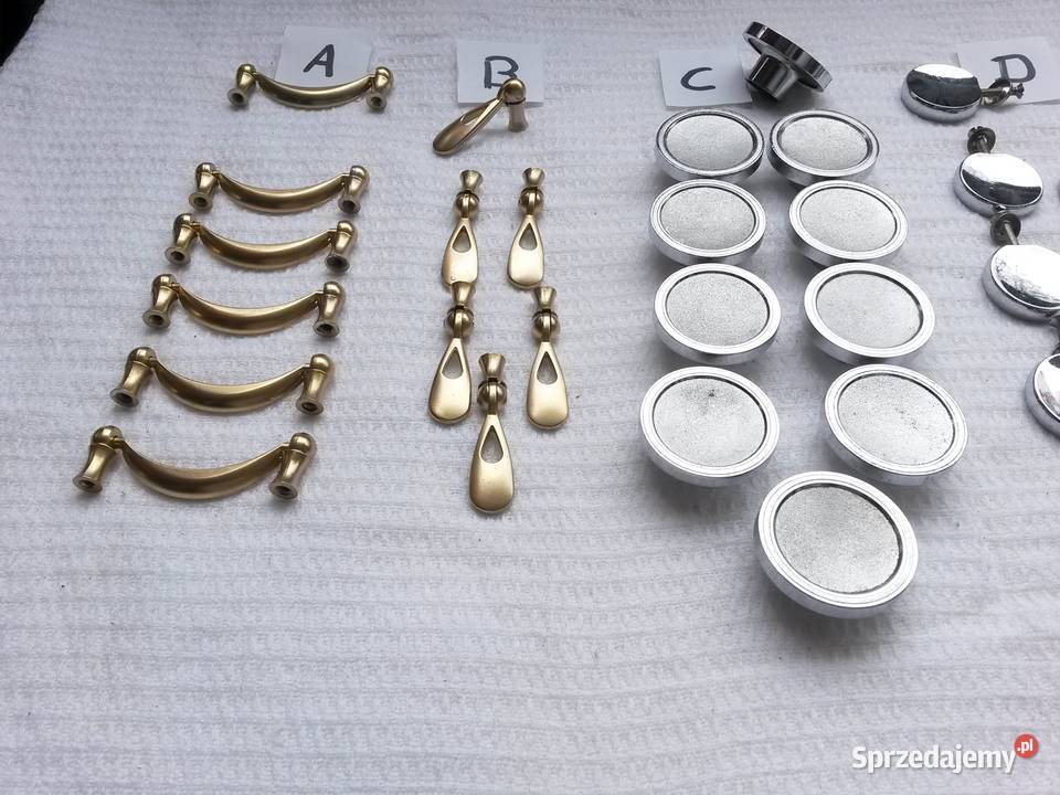 UCHWYTY MEBLOWE stare PRL mosiężne metalowe Warszawa sprzedam
