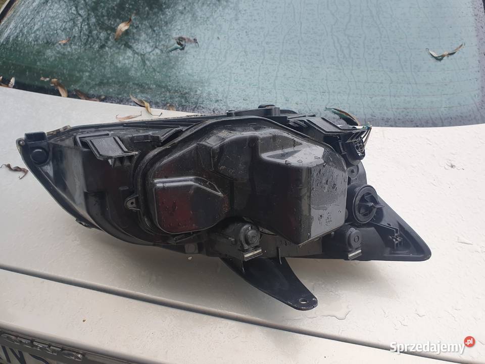 Reflektor lewy Lampa przednia lewa Ford Focus Oświetlenie