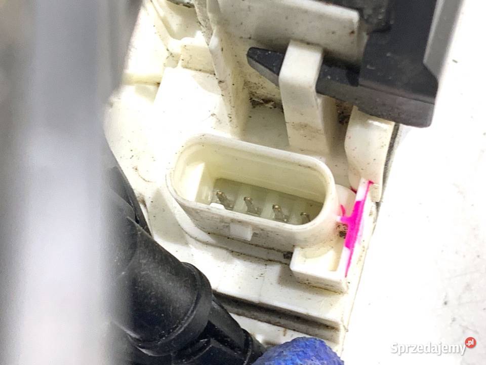 ZAMEK DRZWI LEWY TYŁ JEEP COMPASS MP Crossover