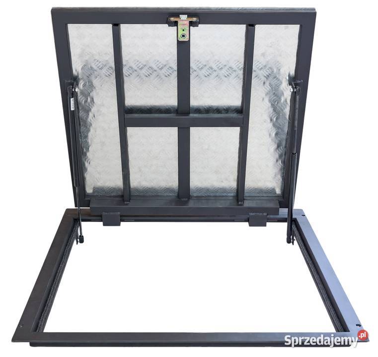 WŁAZ DO PIWNICY podłogowy rewizyjny wejście Pozostałe sprzedam