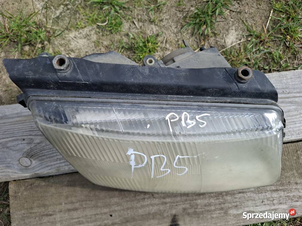 Lampa Prawa Przednia Volkswagen Passat B5 Wisznice
