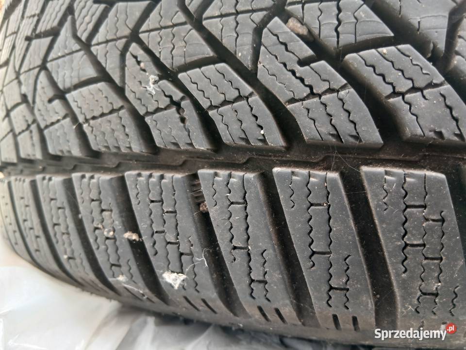 Opony zimowe Dunlop 205 55R16 2023 Rzeszów sprzedam