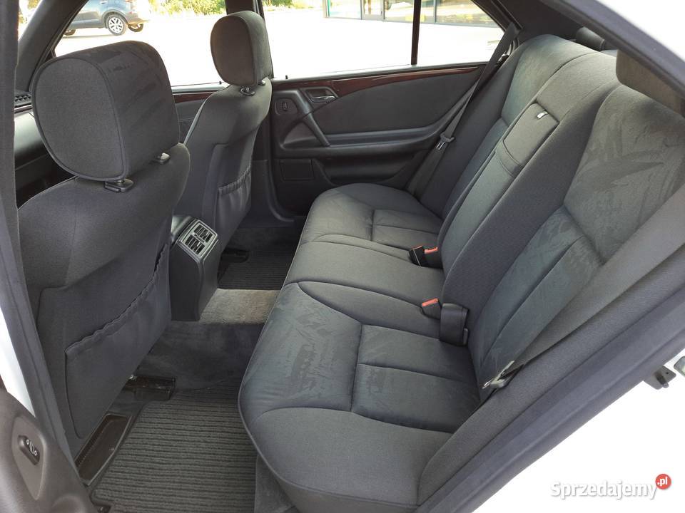 MercedesBenz Klasa E W210 290TD Elegance stan 129KM Klasa E Nowa Karczma