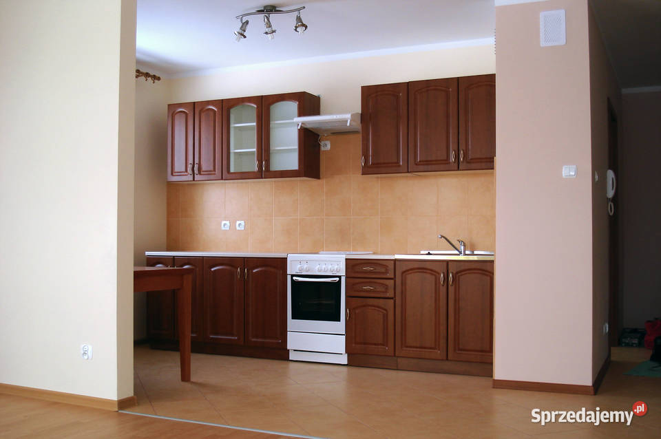 Słoneczne mieszkanie z widokiem na jezioro na 61.1m2 Sprzedaż