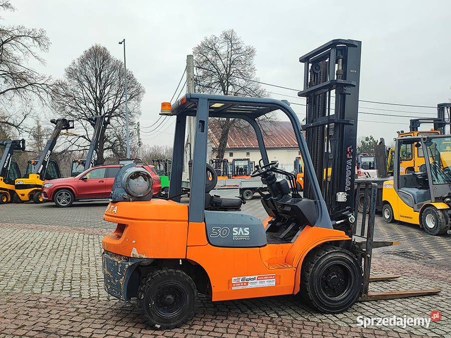 wózek widłowy Toyota 027FGF30 LPG 3 t duplex 45 Kęty