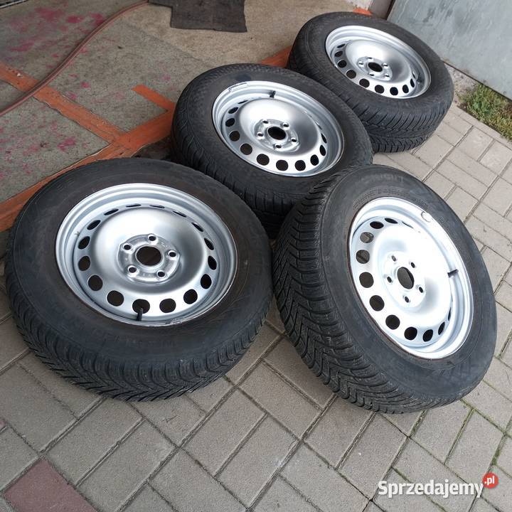 VW CADDY 1565195 ładne opony Złotoryja