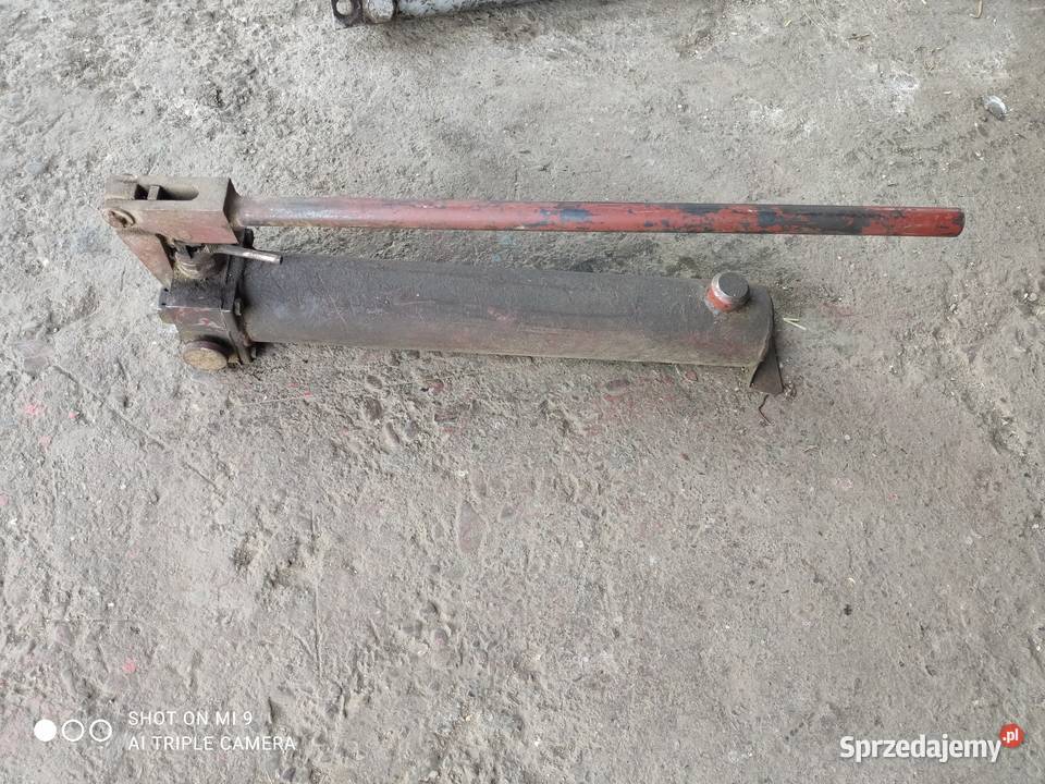 Pompa olejowa reczna Gorzyce sprzedam