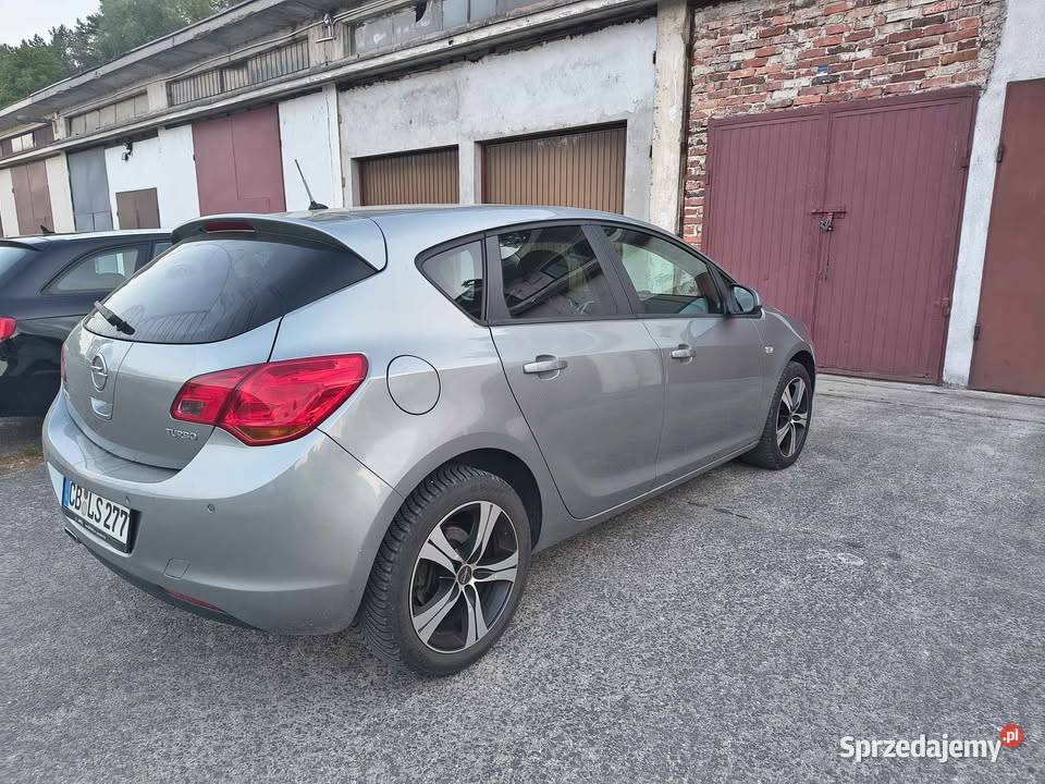Opel Astra 14 Turbo 140 2011r Żagań