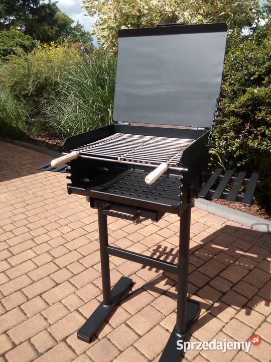 Grill na 2 standardowe tacki z popielnikiem HIT Damasławek sprzedam