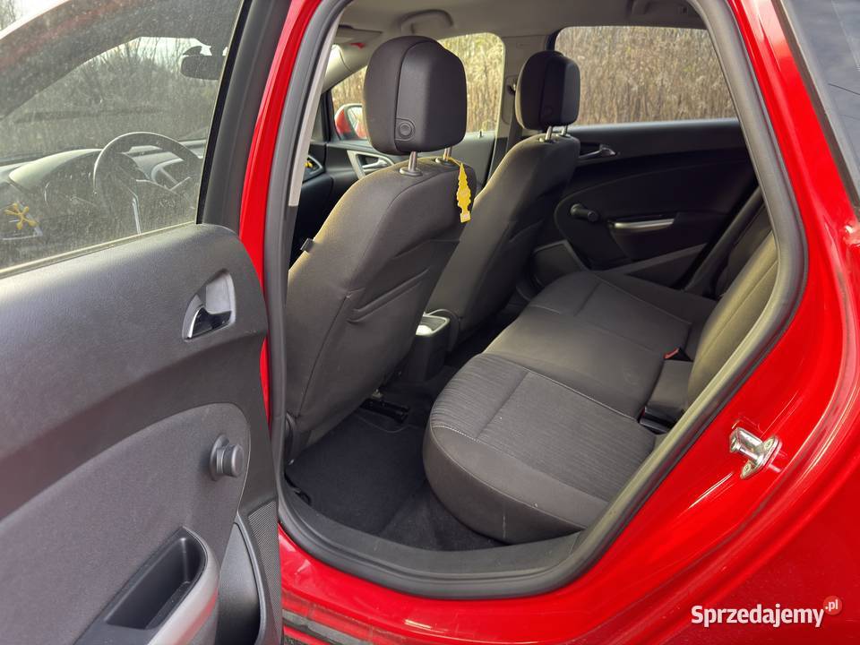 Opel Astra J 17 CDTI 110