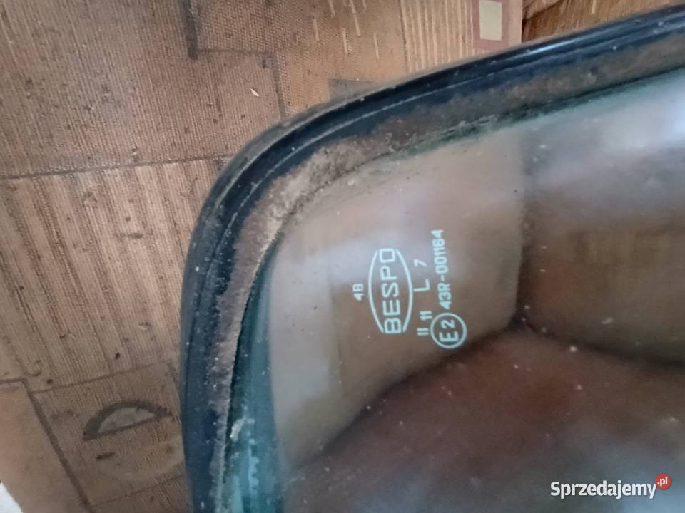 Szyba przód przednia FIAT 125p Żółkiewka-Osada sprzedam