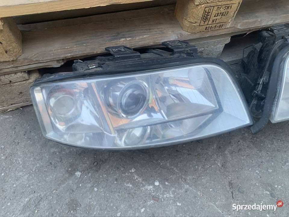 Reflektor lampa przód ksenon lewa prawa Audi a6