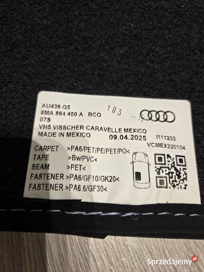 Komplet nowych dywaników welurowych Audi Q5 2025 Wolin