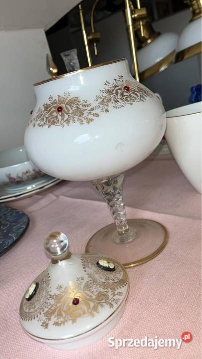 Kieliszek Kielich z pokrywką Bombonierka z Porcelana i szkło Gdańsk