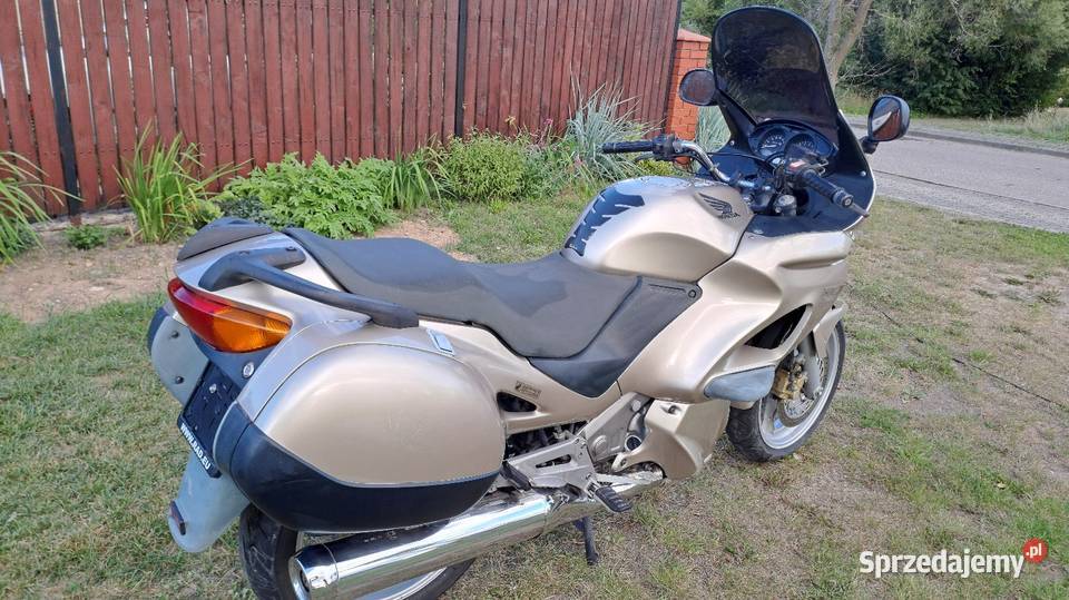 Honda ntv650 deauville ładny oryginalny stan Honda podlaskie Tykocin sprzedam