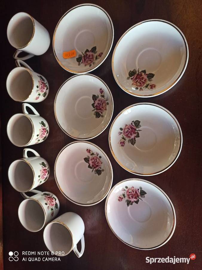 6 Filiżanek z różami z białej porcelany Porcelana i szkło Gdańsk