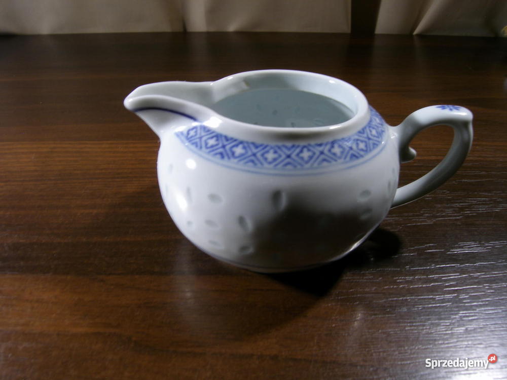 Porcelanowy dzbanuszek na mleko do kawy Krosno sprzedam