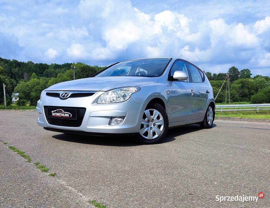 Hyundai i30 14 benzyna 2007 zdrowy autoalarm Domaradz