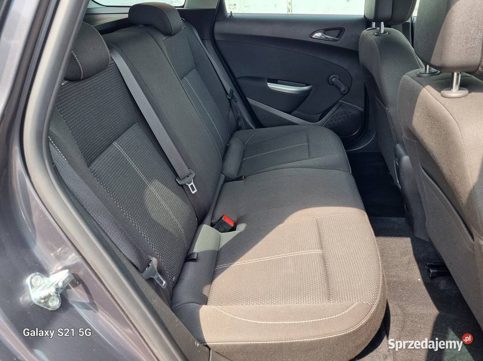 Opel Astra J 16 TURBO 180 alufelgi climatronic 180KM Płońsk