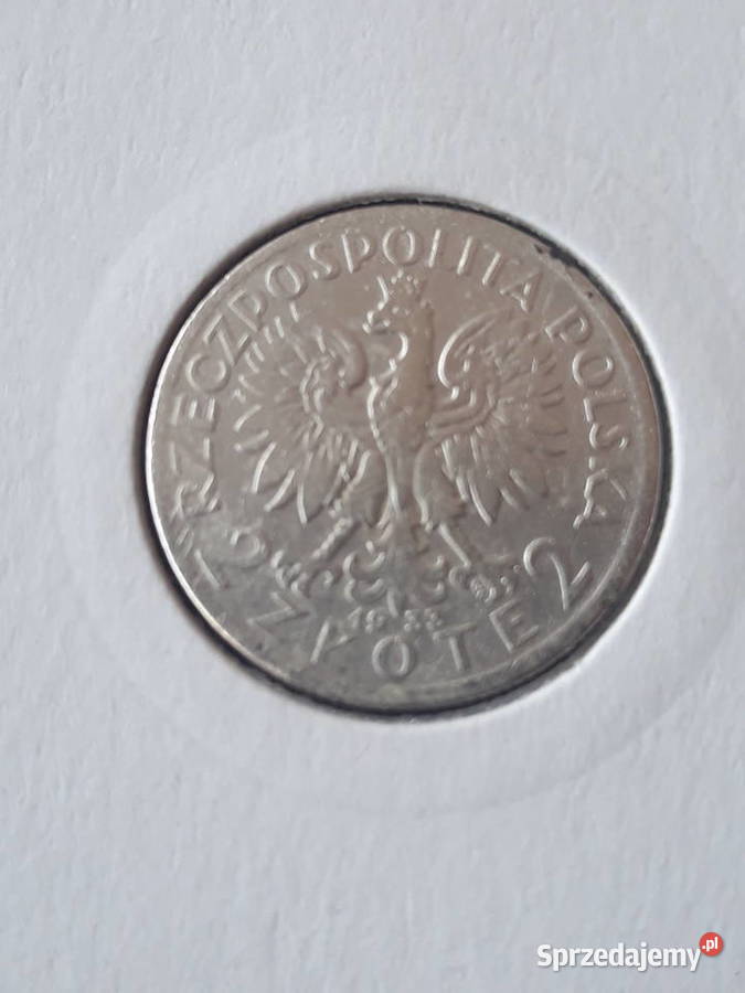 2 Głowa kobiety 1933 r 5 Konin