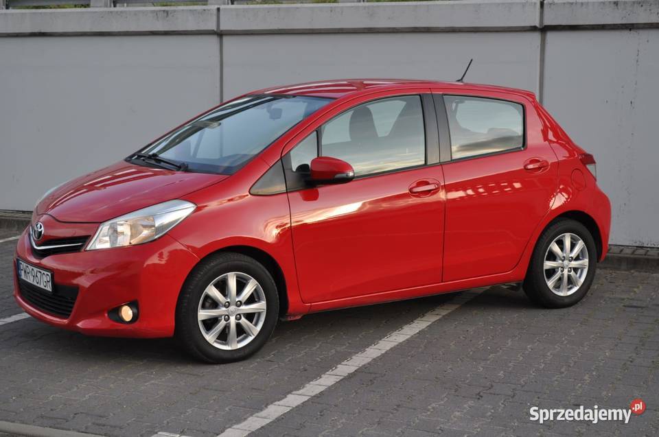 Toyota Yaris 10 benzyna 2013 147 600 Android