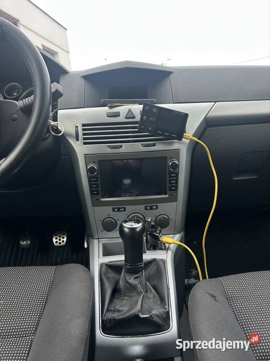 Opel Astra GTC 2009r 19 cdti 150 2/3 Gniezno sprzedam