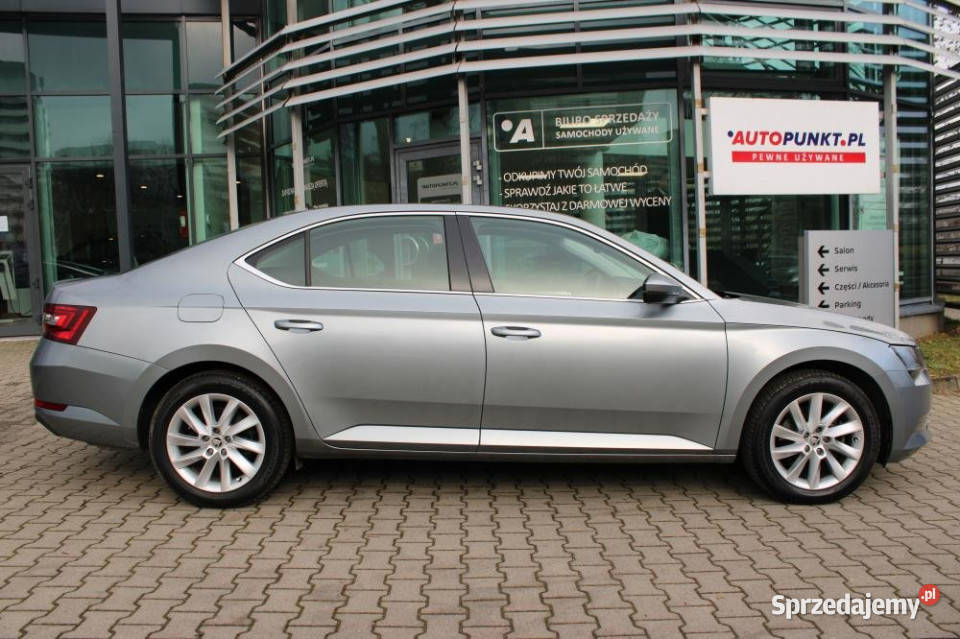 Skoda Superb 2019r Salon IWŁ ASO Pakiet Zima Chorzów sprzedam