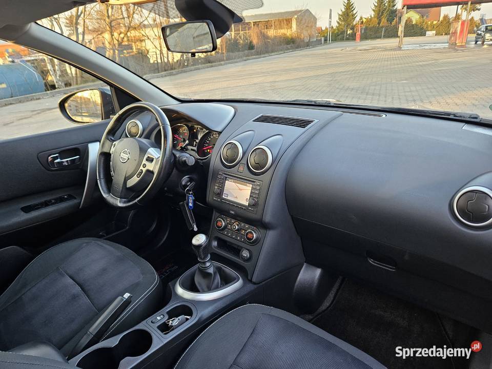 Nissan Qashqai 16DCI130Kamery 360NaviPanorama manualna sprzedam