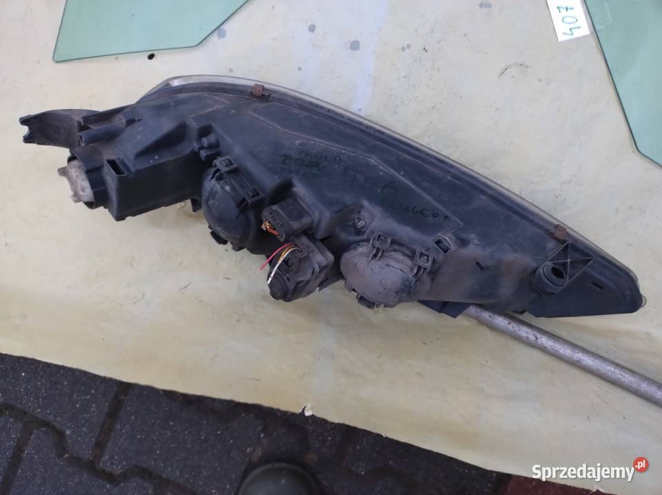 Lampa tylna leta i prawa peugeot 406 Lift lubelskie Zahajki-Kolonia