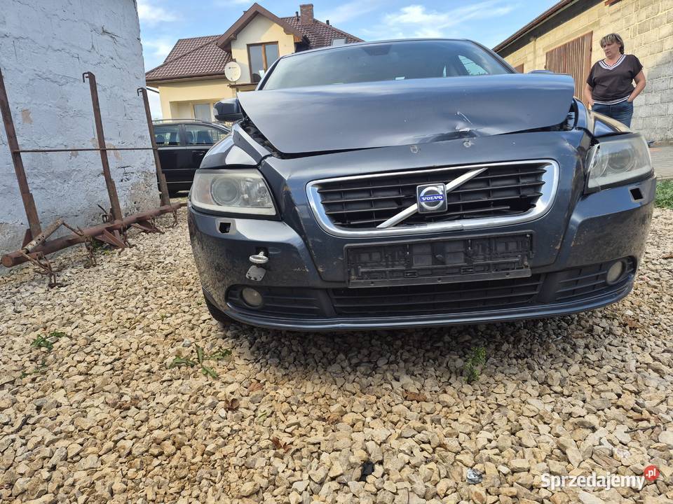 Volvo S40