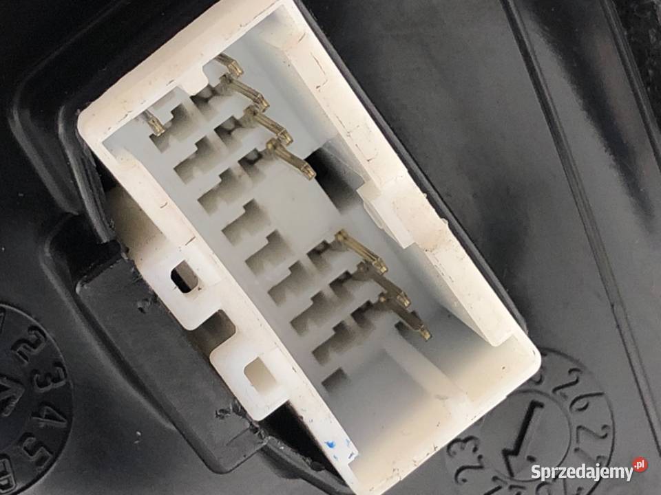 LUSTERKO PRAWY HYUNDAI i30 Hatchback Teal Blue