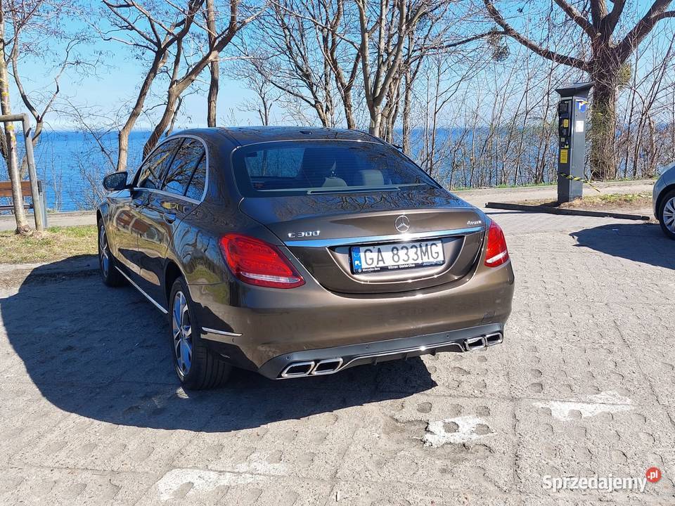 Mercedes C300 4Matic przebieg 124 245KM sprzedam